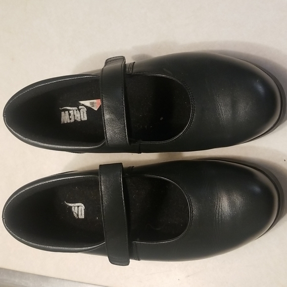 Drew Magnolia Mary Jane Orthopedic Loafer - Picture 1 of 8